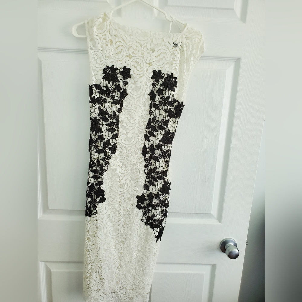 Lace dress